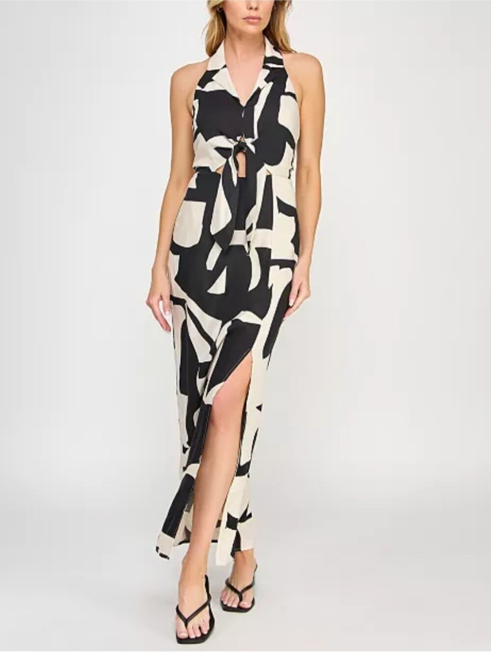 Women's Clothing (766)